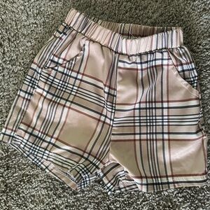 Plaid Kids Shorts in Beige and Black